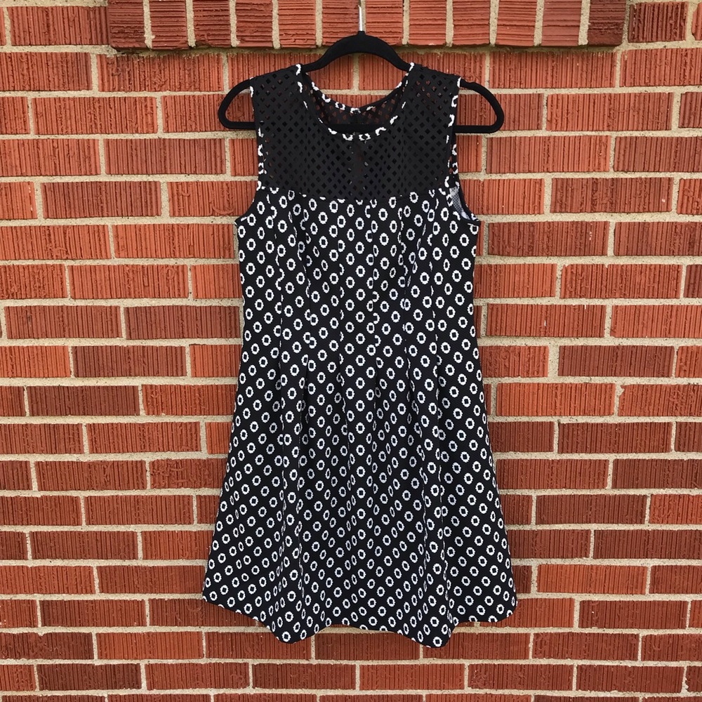 Womens size 14 Sleeveless Black & White Printed A-Line Sun Dress S.L. Fashions